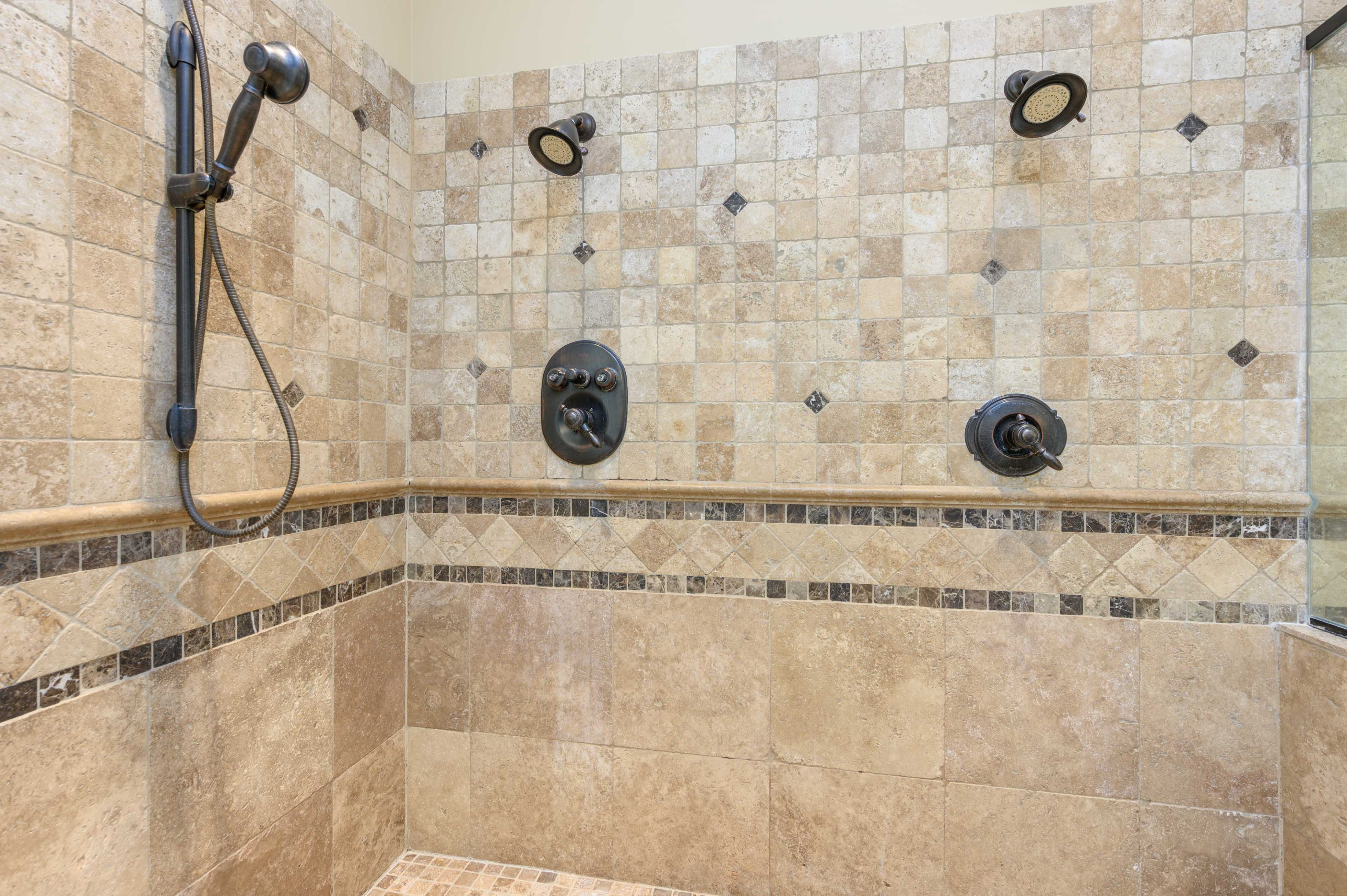 1051 Swift Creek image 20